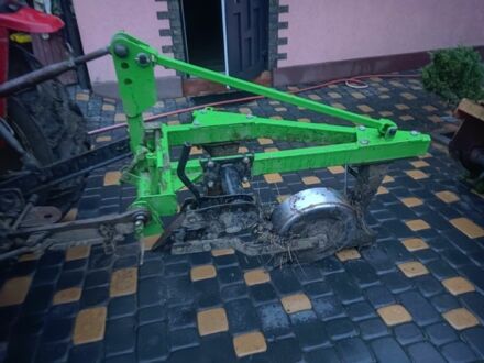 Другая Другая, объемом двигателя 1.6 л и пробегом 600 тыс. км за 700 $, фото 1 на Automoto.ua