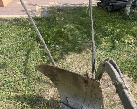 Другая Другая, объемом двигателя 0 л и пробегом 0 тыс. км за 1000 $, фото 3 на Automoto.ua