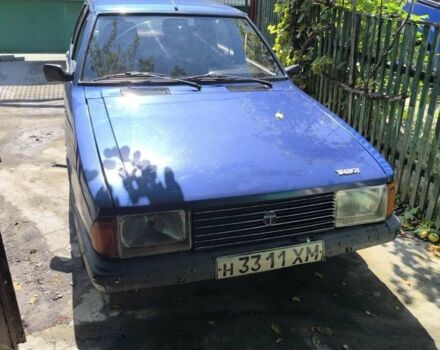 Синий Другая Другая, объемом двигателя 1.6 л и пробегом 300 тыс. км за 800 $, фото 1 на Automoto.ua