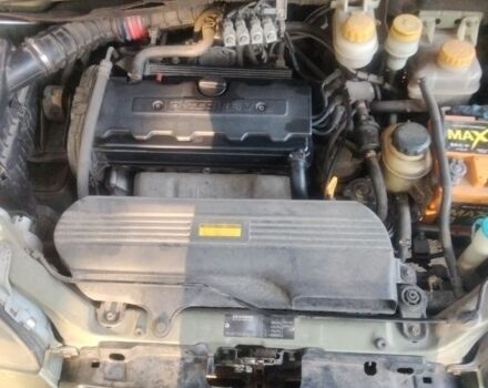 Зеленый Другая Другая, объемом двигателя 2 л и пробегом 192 тыс. км за 3700 $, фото 6 на Automoto.ua