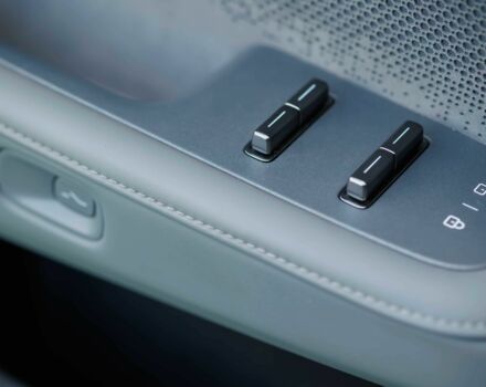 Зеленый Другая Другая, объемом двигателя 0 л и пробегом 39 тыс. км за 36400 $, фото 7 на Automoto.ua