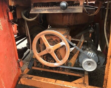 Другая Другая, объемом двигателя 2500 л и пробегом 250 тыс. км за 1181 $, фото 7 на Automoto.ua