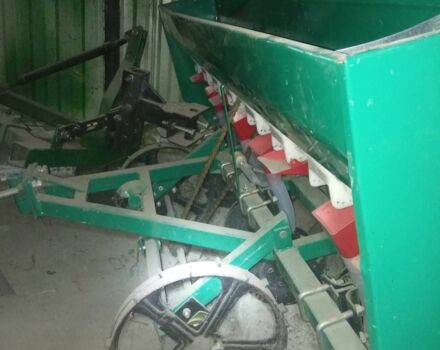 Другая Другая, объемом двигателя 1800 л и пробегом 136 тыс. км за 1691 $, фото 4 на Automoto.ua