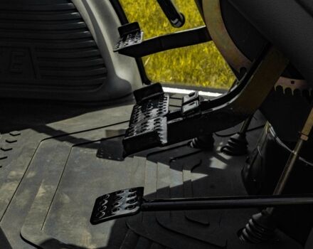 Другая Другая, объемом двигателя 4200 л и пробегом 5 тыс. км за 24900 $, фото 12 на Automoto.ua