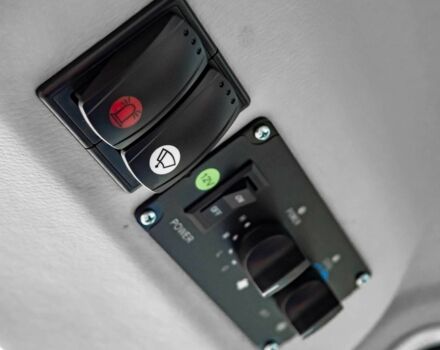 Другая Другая, объемом двигателя 4200 л и пробегом 5 тыс. км за 24900 $, фото 18 на Automoto.ua