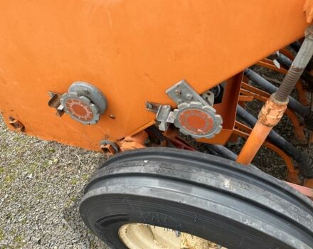 Другая Другая, объемом двигателя 0 л и пробегом 0 тыс. км за 2300 $, фото 6 на Automoto.ua