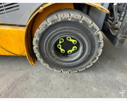 Другая Megane Scenic, объемом двигателя 6 л и пробегом 0 тыс. км за 14946 $, фото 12 на Automoto.ua