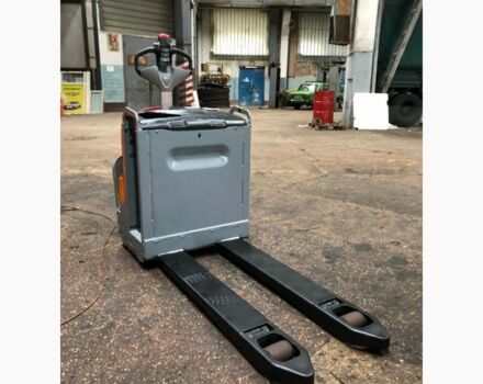 Другая Megane Scenic, объемом двигателя 6 л и пробегом 0 тыс. км за 2862 $, фото 1 на Automoto.ua