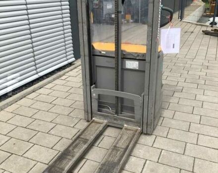 Другая Megane Scenic, объемом двигателя 6 л и пробегом 0 тыс. км за 2986 $, фото 2 на Automoto.ua