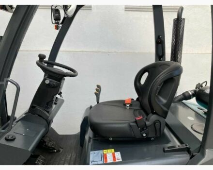 Другая Megane Scenic, объемом двигателя 6 л и пробегом 0 тыс. км за 25376 $, фото 5 на Automoto.ua