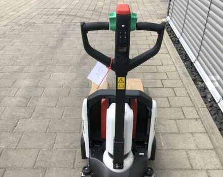 Другая Megane Scenic, объемом двигателя 6 л и пробегом 0 тыс. км за 3001 $, фото 2 на Automoto.ua