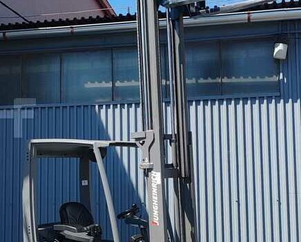 Другая Megane Scenic, объемом двигателя 2.3 л и пробегом 0 тыс. км за 10754 $, фото 5 на Automoto.ua