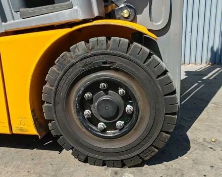 Другая Megane Scenic, объемом двигателя 2.3 л и пробегом 0 тыс. км за 10754 $, фото 3 на Automoto.ua