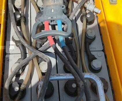 Другая Megane Scenic, объемом двигателя 2.3 л и пробегом 0 тыс. км за 1822 $, фото 1 на Automoto.ua