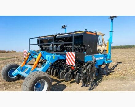 Другая Megane Scenic, объемом двигателя 14.86 л и пробегом 0 тыс. км за 15378 $, фото 6 на Automoto.ua