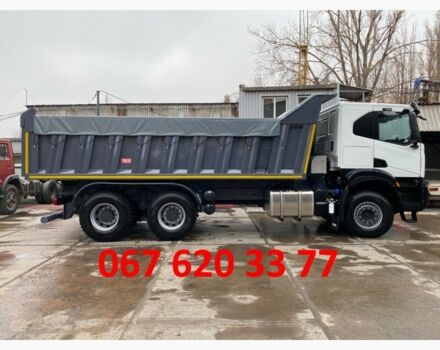 Другая Megane Scenic, объемом двигателя 14.86 л и пробегом 0 тыс. км за 10195 $, фото 3 на Automoto.ua