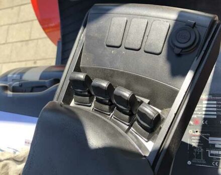 Другая Megane Scenic, объемом двигателя 14.86 л и пробегом 0 тыс. км за 17449 $, фото 13 на Automoto.ua