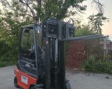 Другая Megane Scenic, объемом двигателя 14.86 л и пробегом 0 тыс. км за 6121 $, фото 7 на Automoto.ua