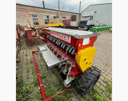 Другая Megane Scenic 1993 в Ровно на Automoto.ua Другая Megane Scenic, объемом двигателя 14.86 л и пробегом 0 тыс. км за 4200 $, фото 4 на Automoto.ua