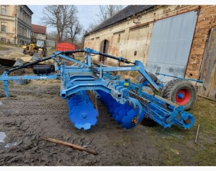 Другая Megane Scenic, объемом двигателя 0 л и пробегом 0 тыс. км за 48263 $, фото 3 на Automoto.ua