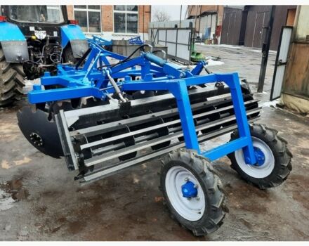 Другая Megane Scenic, объемом двигателя 14.86 л и пробегом 0 тыс. км за 3242 $, фото 2 на Automoto.ua