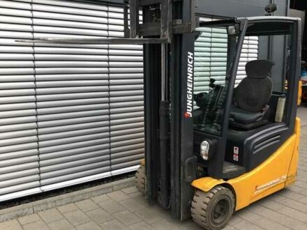 Другая Megane Scenic, объемом двигателя 6 л и пробегом 0 тыс. км за 14769 $, фото 1 на Automoto.ua