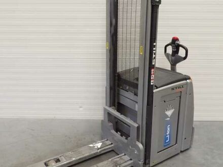 Другая Megane Scenic, объемом двигателя 0 л и пробегом 0 тыс. км за 12516 $, фото 1 на Automoto.ua