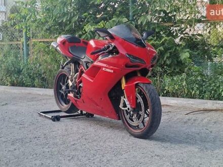 Дукати 1098 2007 в Ровно на Automoto.ua Красный Дукати 1098, объемом двигателя 1.1 л и пробегом 40 тыс. км за 8500 $, фото 1 на Automoto.ua