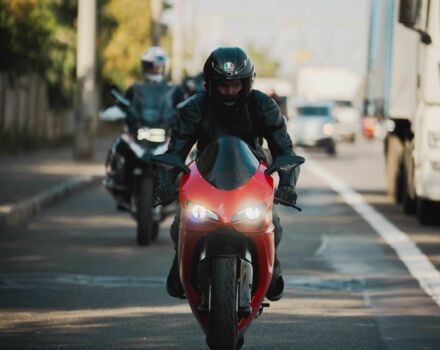 Дукати 1198, объемом двигателя 1.2 л и пробегом 0 тыс. км за 11500 $, фото 3 на Automoto.ua