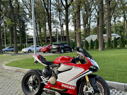 Дукати 1199 Panigale S 2012 в Харькове на Automoto.ua Красный Дукати 1199 Panigale S, объемом двигателя 1.2 л и пробегом 24 тыс. км за 26000 $, фото 1 на Automoto.ua