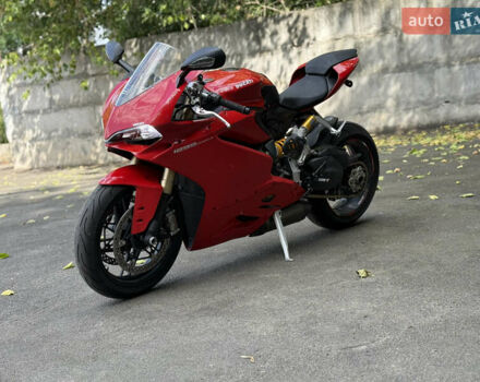 Красный Дукати 1299 Panigale, объемом двигателя 1.3 л и пробегом 22 тыс. км за 14000 $, фото 4 на Automoto.ua