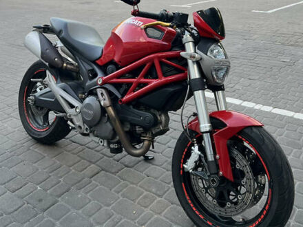 Дукаті 696, об'ємом двигуна 0 л та пробігом 14 тис. км за 2600 $, фото 1 на Automoto.ua