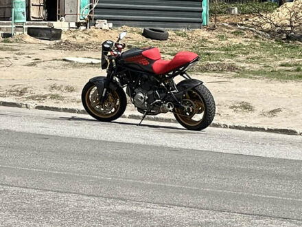 Дукати 800 Sport 2003 в Харькове на Automoto.ua Красный Дукати 800 Sport, объемом двигателя 0.8 л и пробегом 7 тыс. км за 4700 $, фото 1 на Automoto.ua