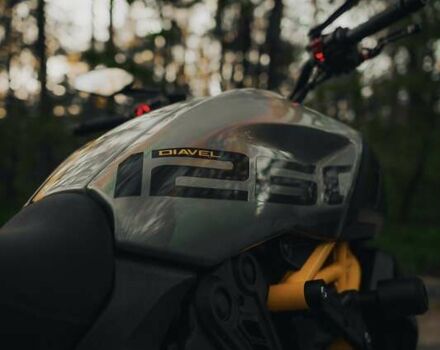 Черный Дукати Диавел, объемом двигателя 1.26 л и пробегом 10 тыс. км за 27000 $, фото 5 на Automoto.ua