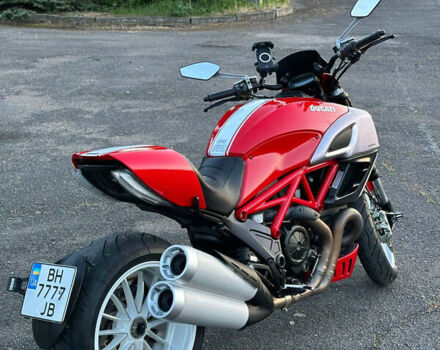 Красный Дукати Диавел, объемом двигателя 1.2 л и пробегом 5 тыс. км за 11800 $, фото 8 на Automoto.ua