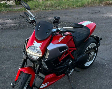 Красный Дукати Диавел, объемом двигателя 1.2 л и пробегом 5 тыс. км за 11800 $, фото 6 на Automoto.ua
