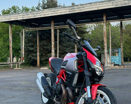 Красный Дукати Диавел, объемом двигателя 1.2 л и пробегом 5 тыс. км за 11800 $, фото 3 на Automoto.ua