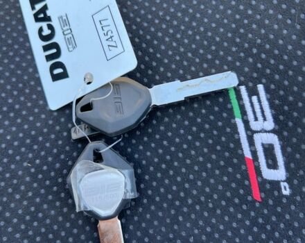 Дукати Другая, объемом двигателя 0 л и пробегом 0 тыс. км за 20000 $, фото 12 на Automoto.ua