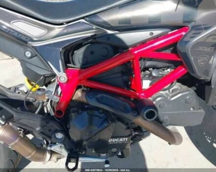 Дукати Гипермотард, объемом двигателя 0.82 л и пробегом 0 тыс. км за 4300 $, фото 7 на Automoto.ua