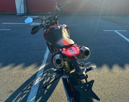 Дукати Гипермотард, объемом двигателя 0.66 л и пробегом 0 тыс. км за 18000 $, фото 3 на Automoto.ua