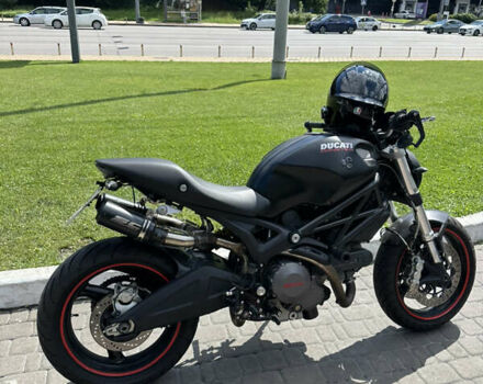 Чорний Дукаті Монстр, об'ємом двигуна 0.7 л та пробігом 28 тис. км за 6800 $, фото 1 на Automoto.ua
