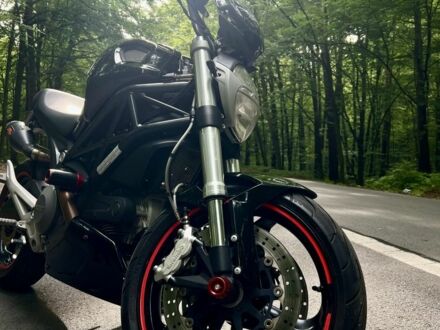 Дукаті Монстр 2013 у Львові на Automoto.ua Дукаті Монстр, об'ємом двигуна 0.7 л та пробігом 0 тис. км за 6700 $, фото 1 на Automoto.ua