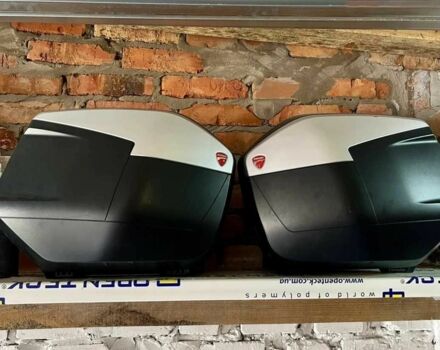 Дукати Мультистрада, объемом двигателя 1.2 л и пробегом 0 тыс. км за 10000 $, фото 10 на Automoto.ua