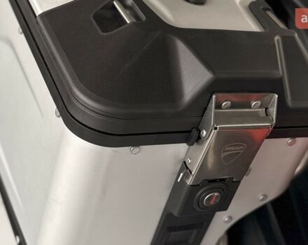 купити нове авто Дукаті Мультистрада 2025 року від офіційного дилера Ducati «УКРАВТО КИЇВ» Дукаті фото