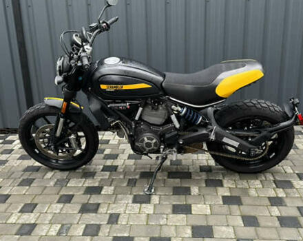 Черный Дукати Скрамблер, объемом двигателя 0.8 л и пробегом 9 тыс. км за 8300 $, фото 5 на Automoto.ua