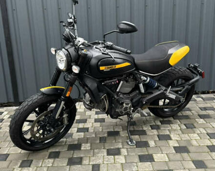 Черный Дукати Скрамблер, объемом двигателя 0.8 л и пробегом 9 тыс. км за 8300 $, фото 4 на Automoto.ua