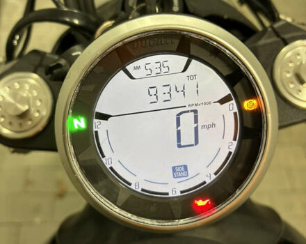 Черный Дукати Скрамблер, объемом двигателя 0.8 л и пробегом 14 тыс. км за 8500 $, фото 3 на Automoto.ua