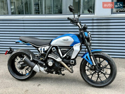 Дукати Скрамблер 2023 в Киеве на Automoto.ua Дукати Скрамблер, объемом двигателя 0.8 л и пробегом 12 тыс. км за 10799 $, фото 1 на Automoto.ua