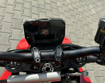 Красный Дукати Стритфайтер, объемом двигателя 1.1 л и пробегом 11 тыс. км за 16999 $, фото 11 на Automoto.ua
