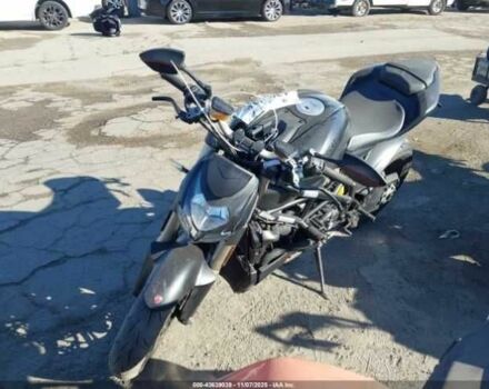 Дукати Стритфайтер, объемом двигателя 0.85 л и пробегом 0 тыс. км за 2900 $, фото 1 на Automoto.ua